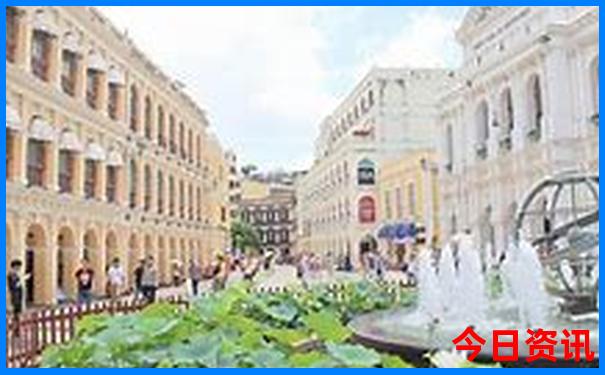 巴黎著名旅游景点